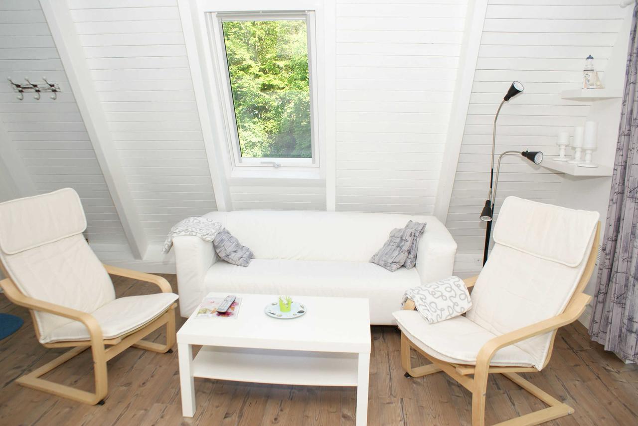 Zeltdachhaus Mit Moderner Ausstattung Vila Damp Exterior foto